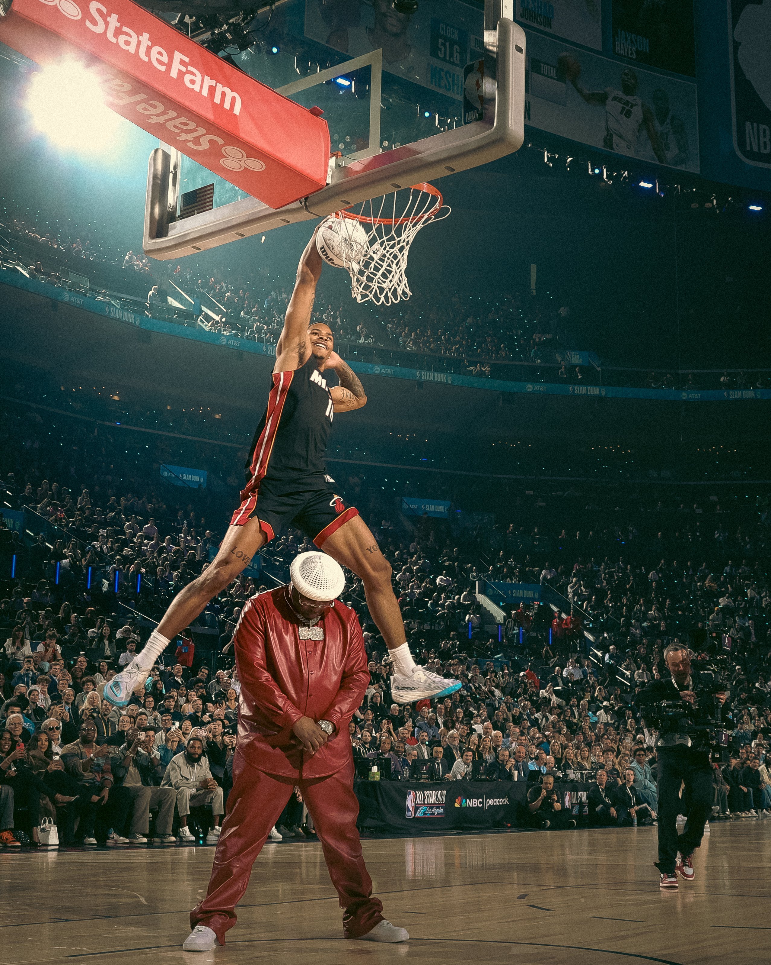 无聊的扣篮大赛。NBA