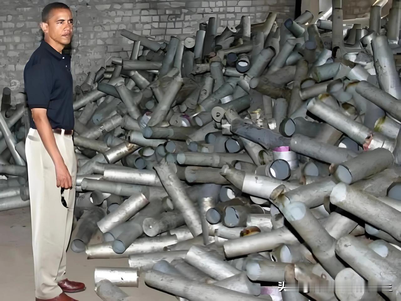 🇺🇸 🤝 🇺🇦美国和乌克兰的友谊...
👤 2005年。一名美国参议