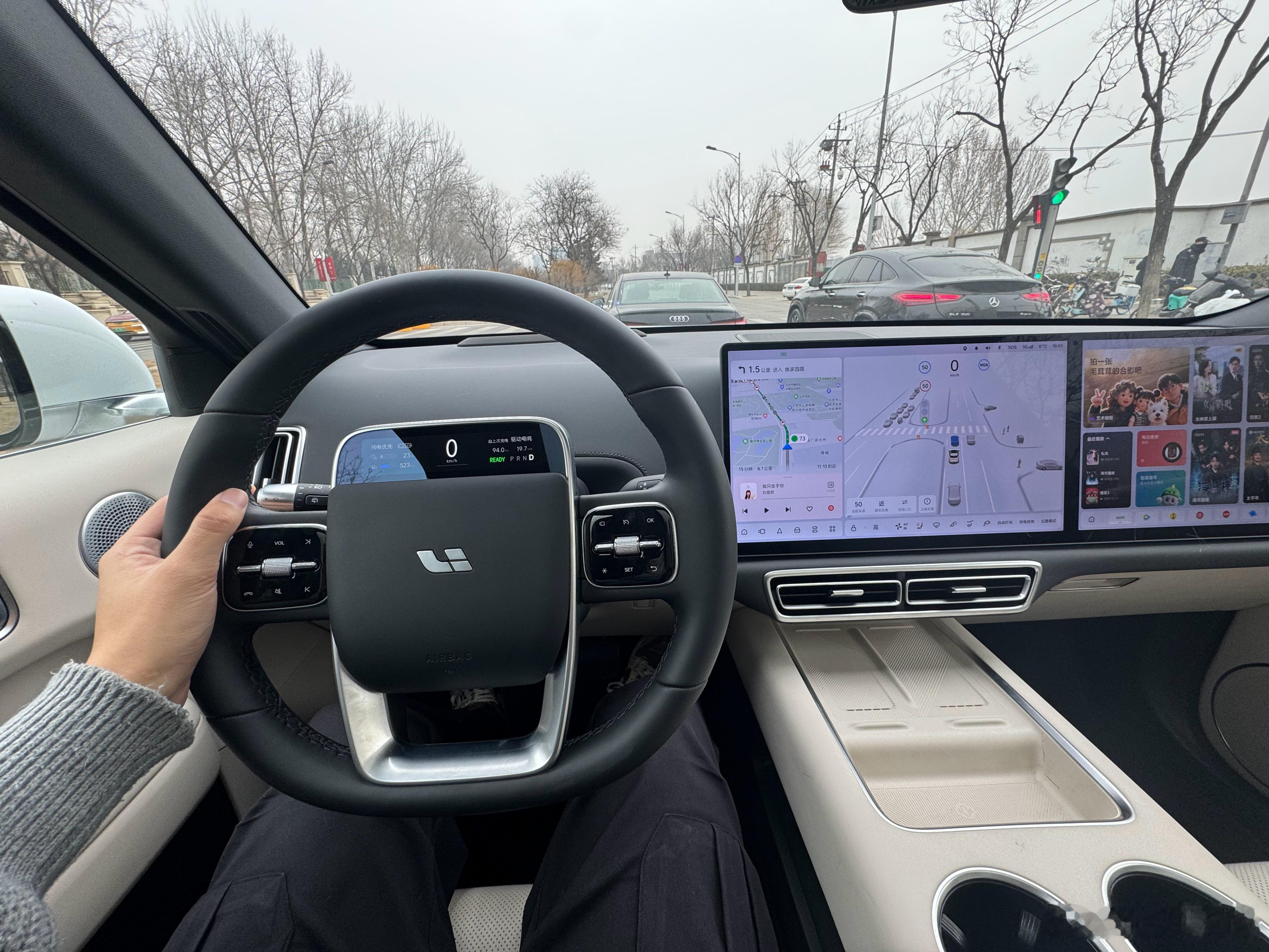 理想OTA 8.2，AD pro也支持城区NOA了，抓紧试一下，视频之后发出来，