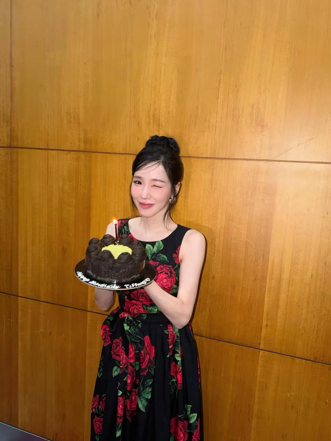 Tiffany ins story更新first day of august ?