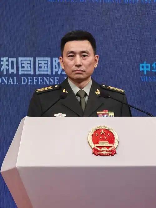 就在刚刚，

中国南部战区发布严正声明，

2月27日，针对美日菲在巴士海峡举行