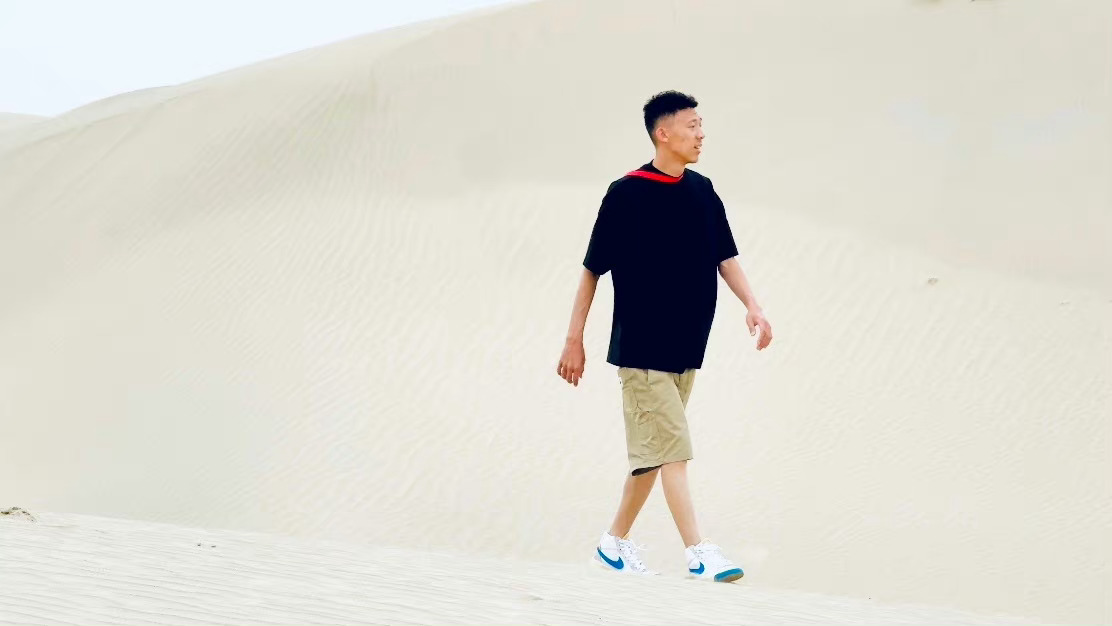 大哥说 你不是喜欢奥迪吗今天开Q7带你去豁沙子[送花花]  ​​​