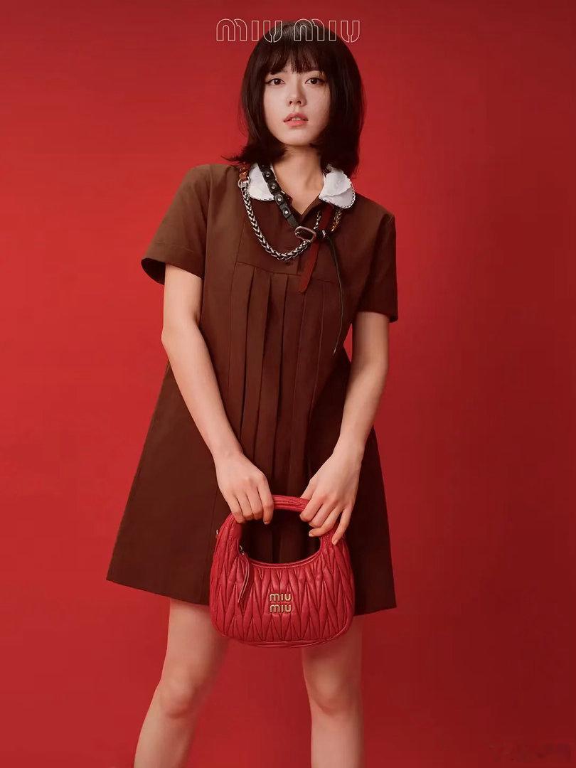 miumiu怎么对赵今麦一会差一会好的，都按这样拍不就好了～