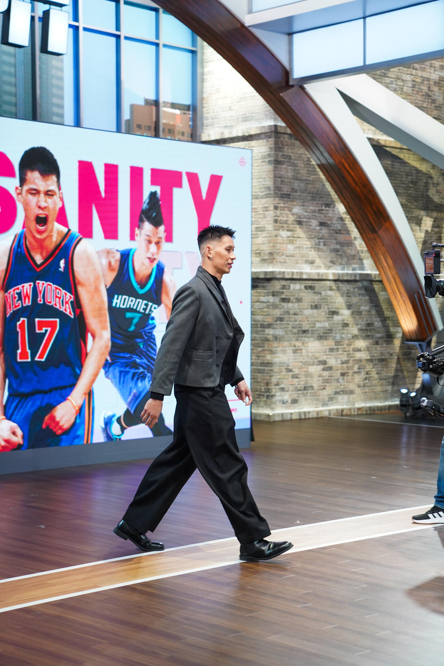 林书豪和他的新同事们 