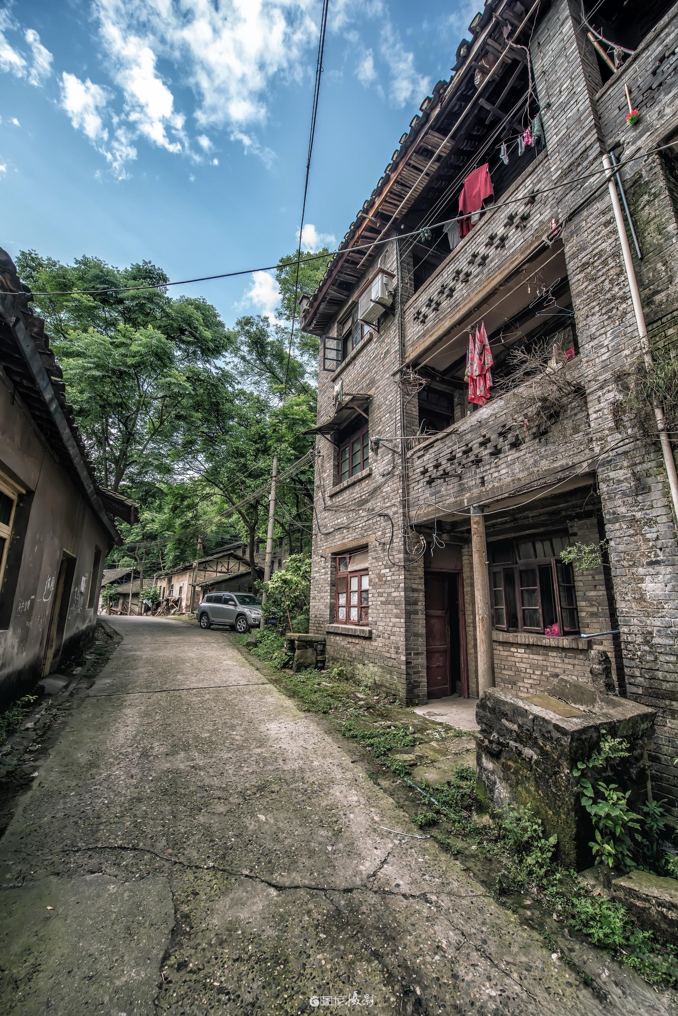北碚旧梦｜五零年代白羊背的鎏金岁月。回溯历史长河，20 世纪 50 年...