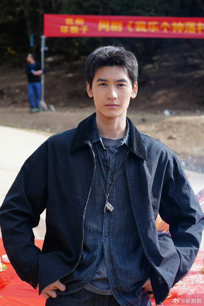 黄俊捷新剧搭档影帝王景春宁浩新剧官宣黄俊捷惊喜官宣！黄俊捷加盟宁浩新剧，搭档影帝