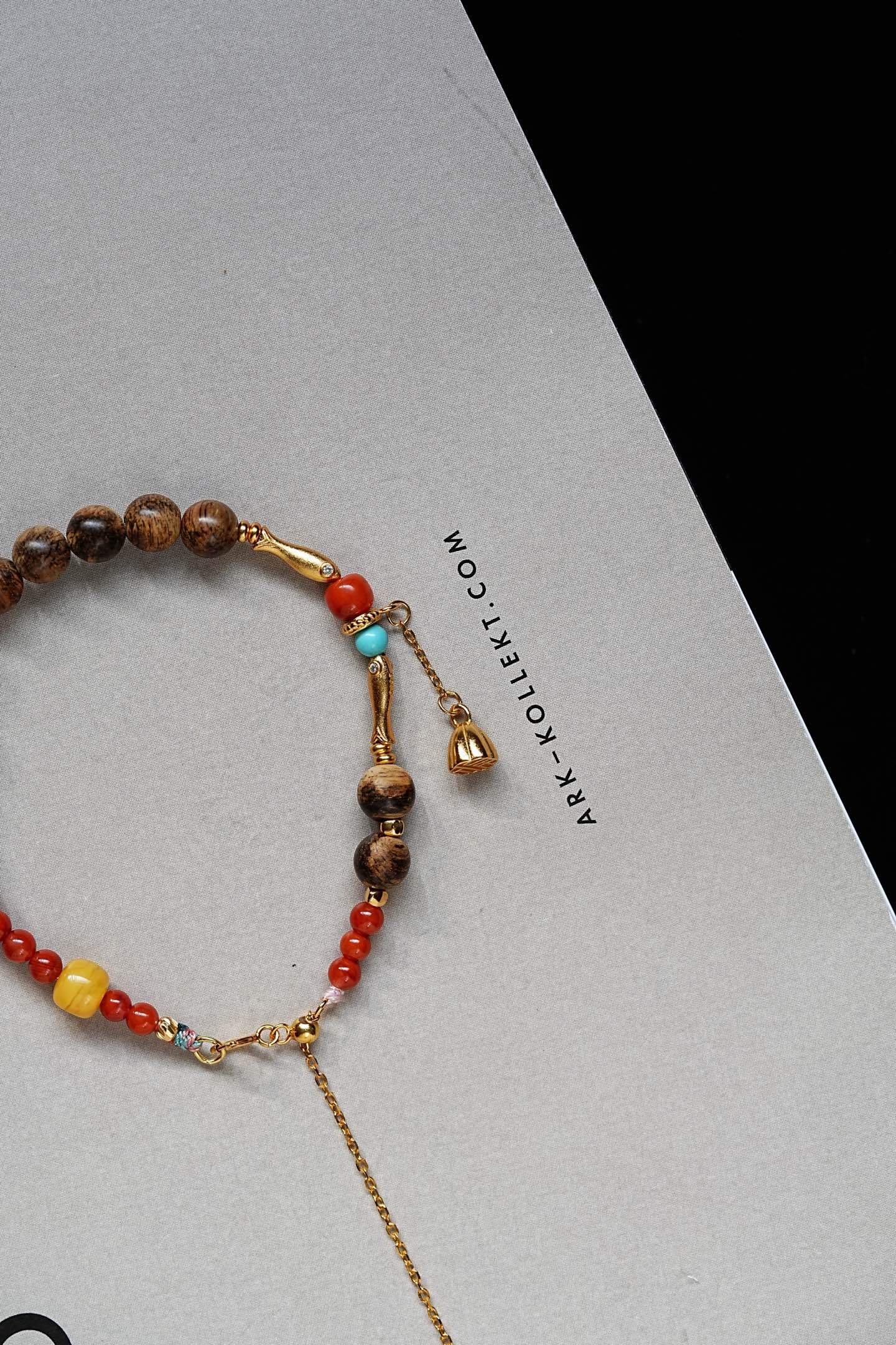 原创0.6单圈手串 | 达拉干沉水老料达拉干沉水手串，满油脂纹理丰富清晰，油脂软