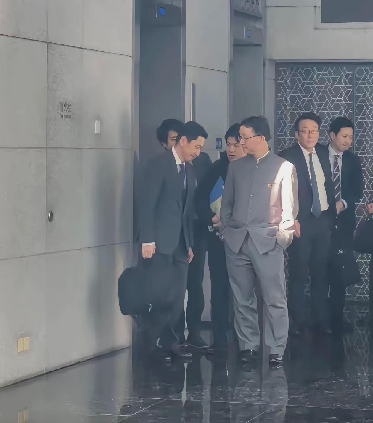 从倭寇侵边到甲午海战，再到九一八事变，每每中华在关键的历史时刻，都有倭族给我们致