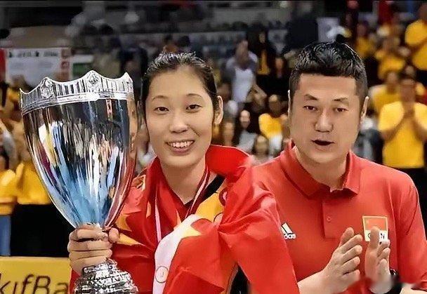 中国排协这次真把人看寒了！庄宇珊、王媛媛、王梦洁好不容易拿到海外联赛合同，眼看新