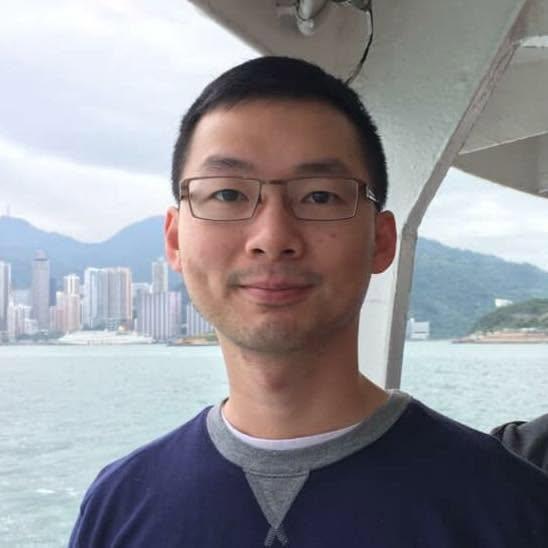 华裔美籍边境海关主管被捕！私自偷换46台边境公务电脑高端硬件变卖套现。
　　近日