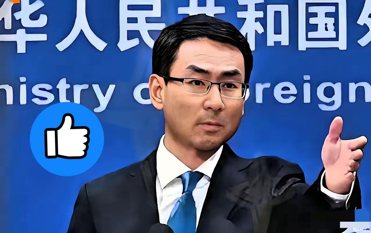 把认怂包装成智慧，这书真是读到狗肚子里去了！
​​居然还有人鼓吹在强权面前低头叫