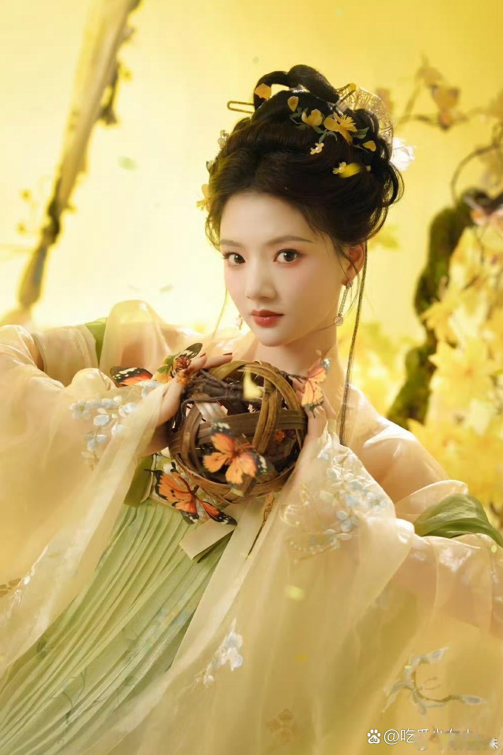 任敏花仙子造型，让人挪不开眼睛 