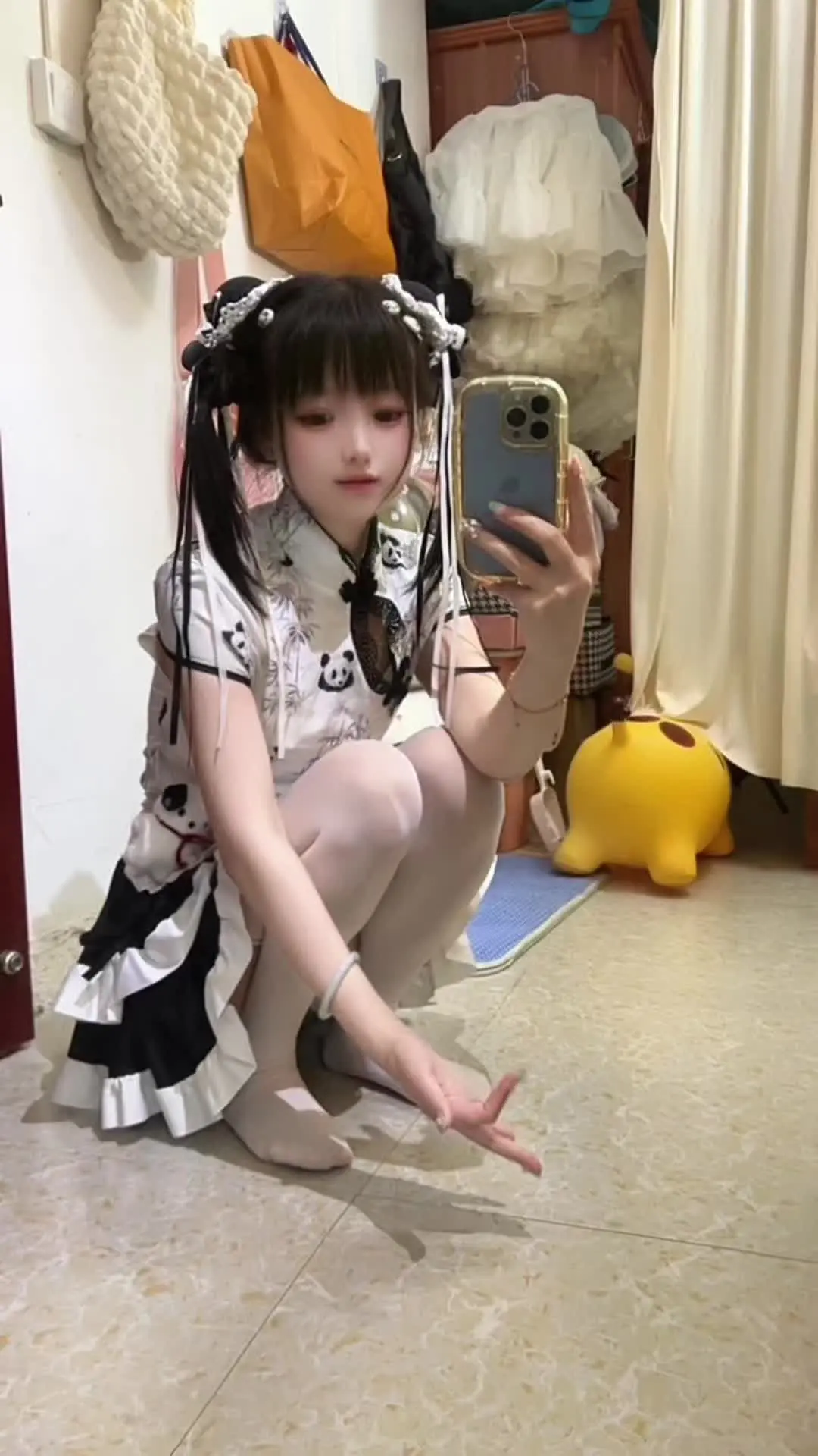 叫我一声妈妈，我告诉你一个秘密