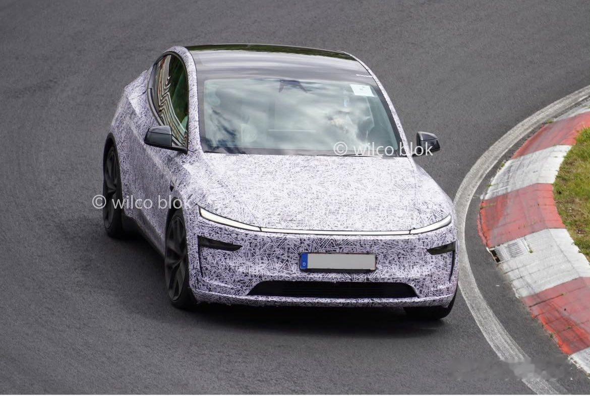 在纽博格林赛道上发现的特斯拉Model Y Performance的新照片！·运