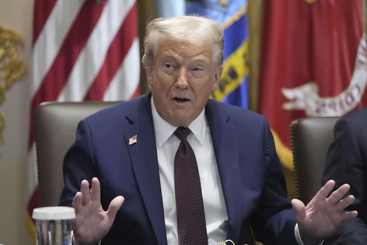 周三，一场发生在伊朗南帕尔斯天然气田的空袭让中东再度成为全球聚光灯下的主角。这次