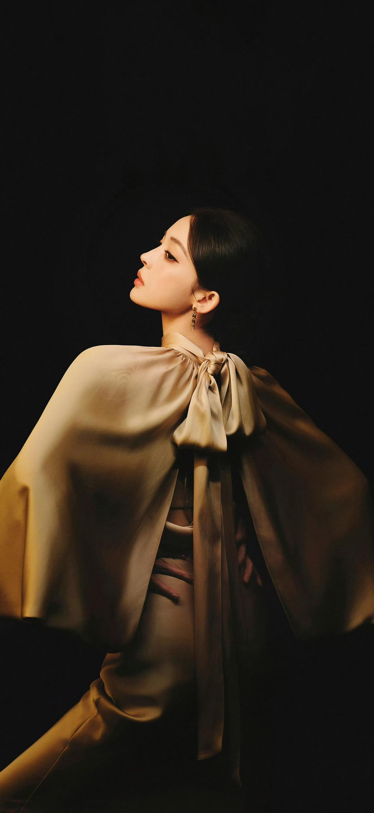 美女壁纸-第6036期-古力娜扎