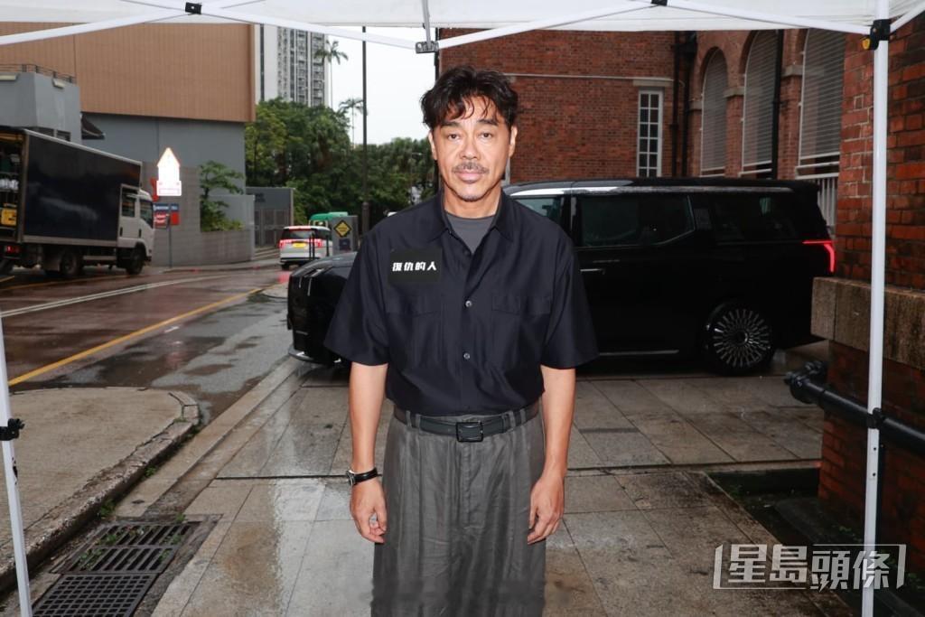 刘青云谈及张达明近况：两三个月前碰面精神状态良好，点名称赞新人邓涛拍戏专注刘青云
