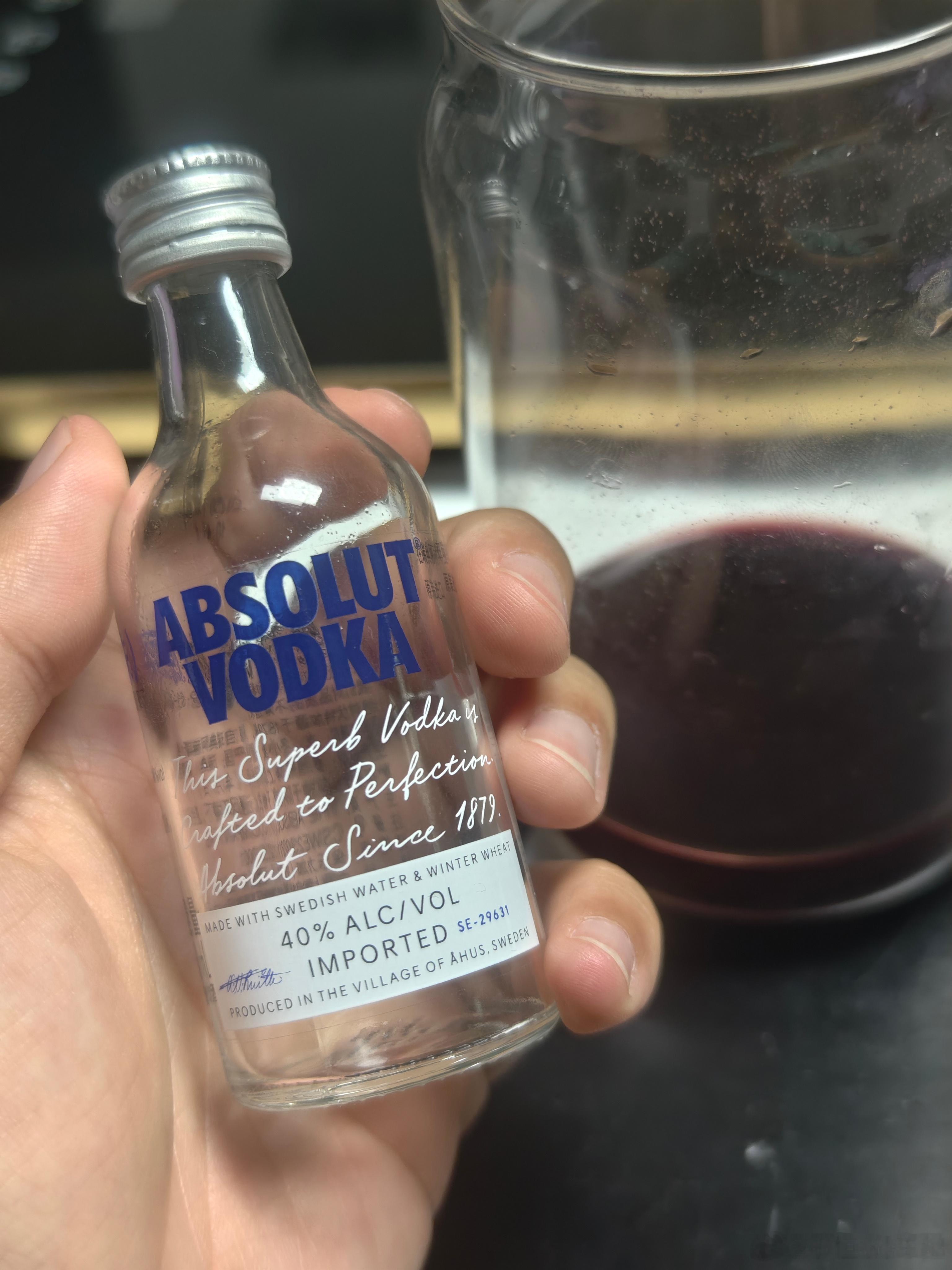 这个月二手车行业惨淡的生意今天莫名的让我感受到一股前所未有的焦虑和压力到现在店里