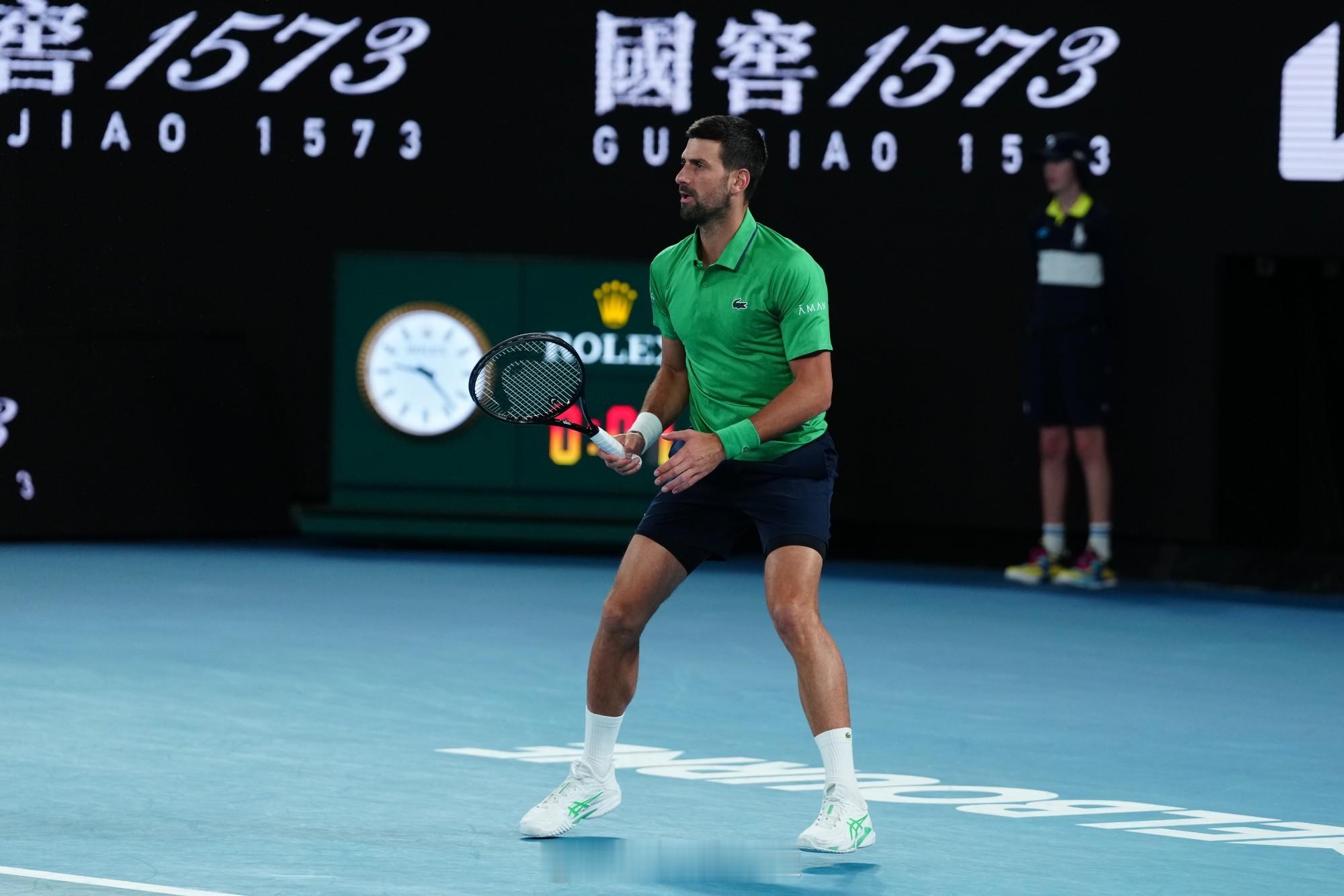 德约科维奇vs辛纳 辛纳6-3/3-6/6-4德约科维奇。澳网2026