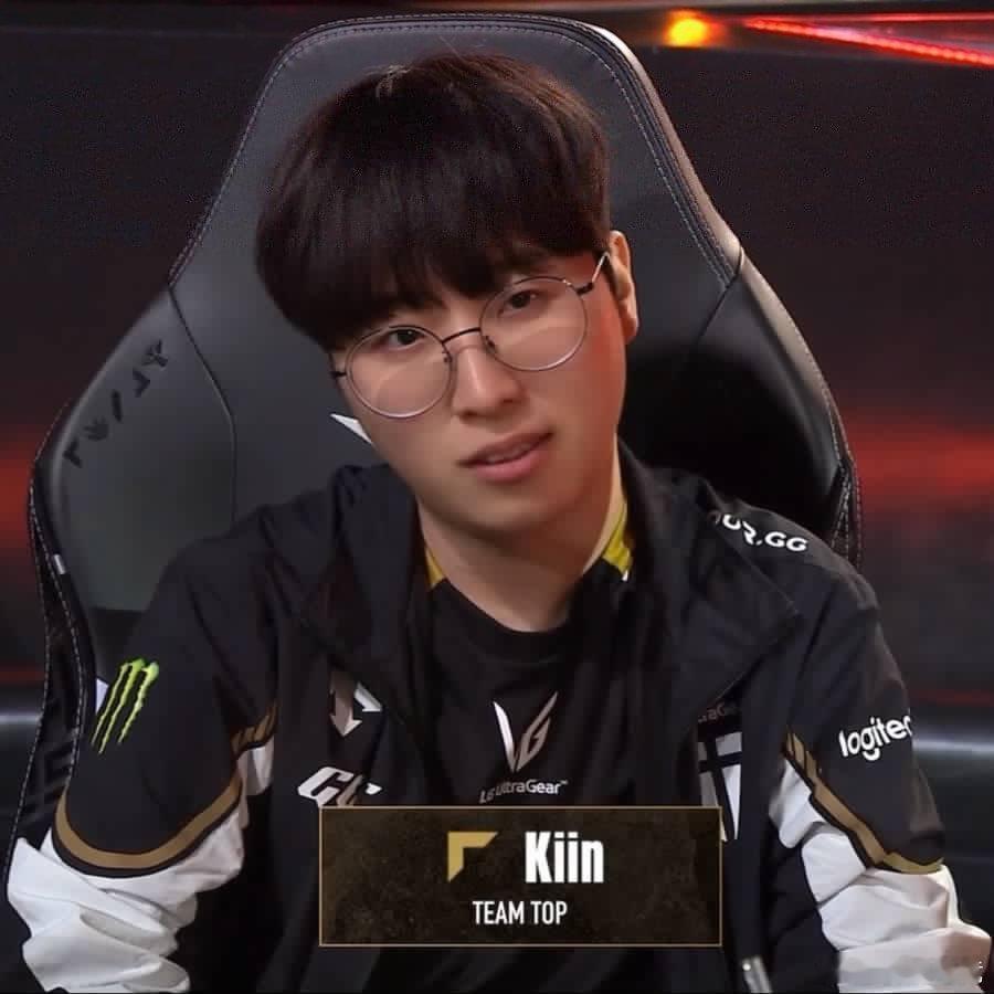 去年🐱🐸都是上单，🐸对线生无可恋今年🐱🐸都是AD，对线又要碰上了202