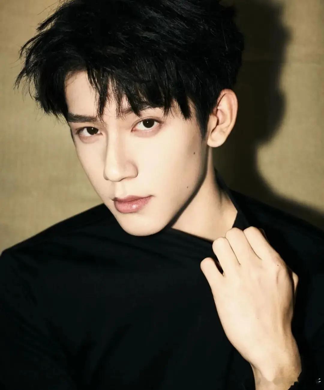 流量生要换代了，那05小生林沐然有机会先上位吗？ 