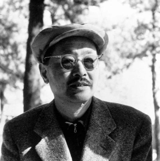 1909年，毛泽东向一位富家学生借书，却被对方以“我的书有三类人不能借”为由婉拒