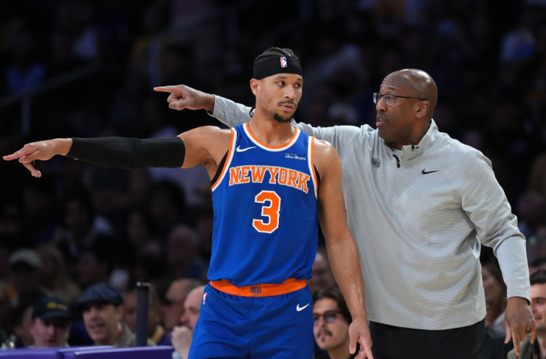 NBA总决赛G1，马刺主场95-105不敌尼克斯，总比分0-1落后。湖人名宿魔术