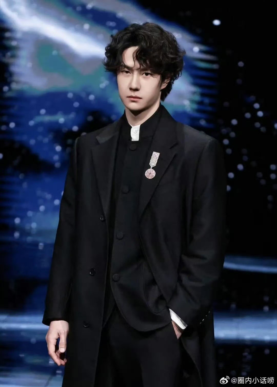 我以为王一博会发单身声明的。 