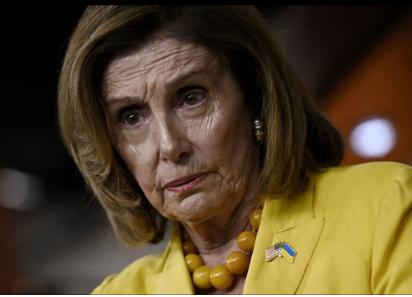 美国前众议院长官佩洛西对中国放出狠话，她表示中国判决黎智英20年有期徒刑毫无法律