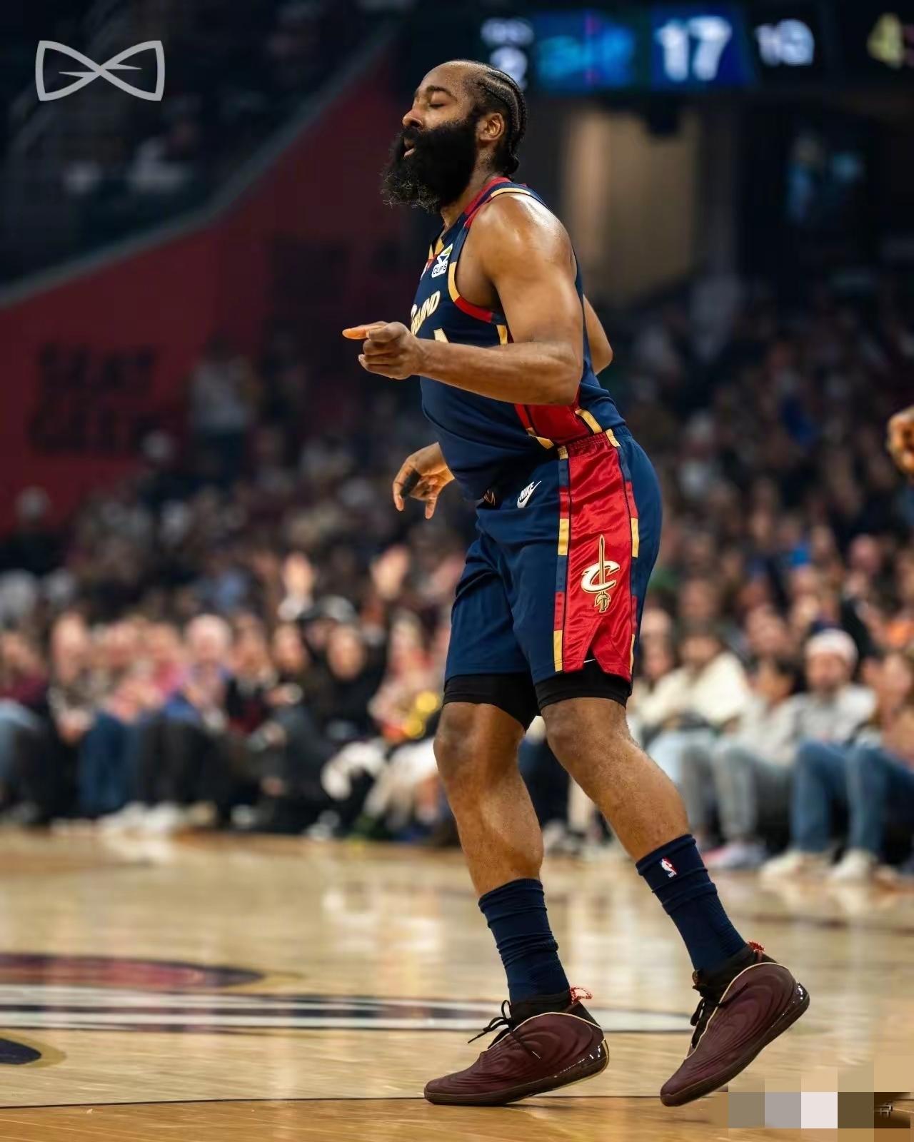 哈登的老毛病又犯了，骑士爆冷输给了摆烂的独行侠！
在今天骑士与独行侠的比赛中，哈