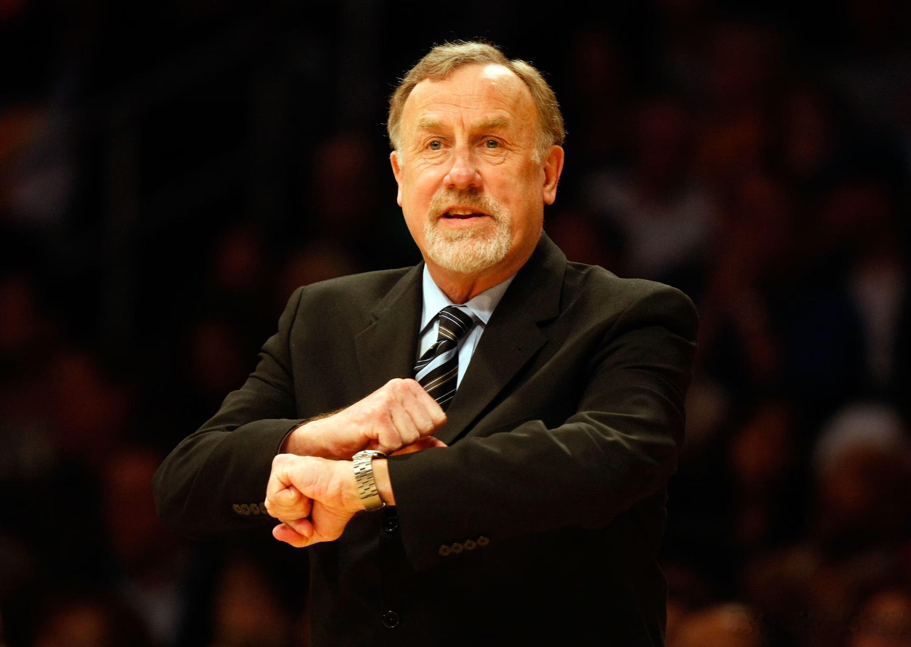 NBA名人堂教练里克·阿德尔曼去世，享年79岁，NBA教练组宣布了这一消息。阿德