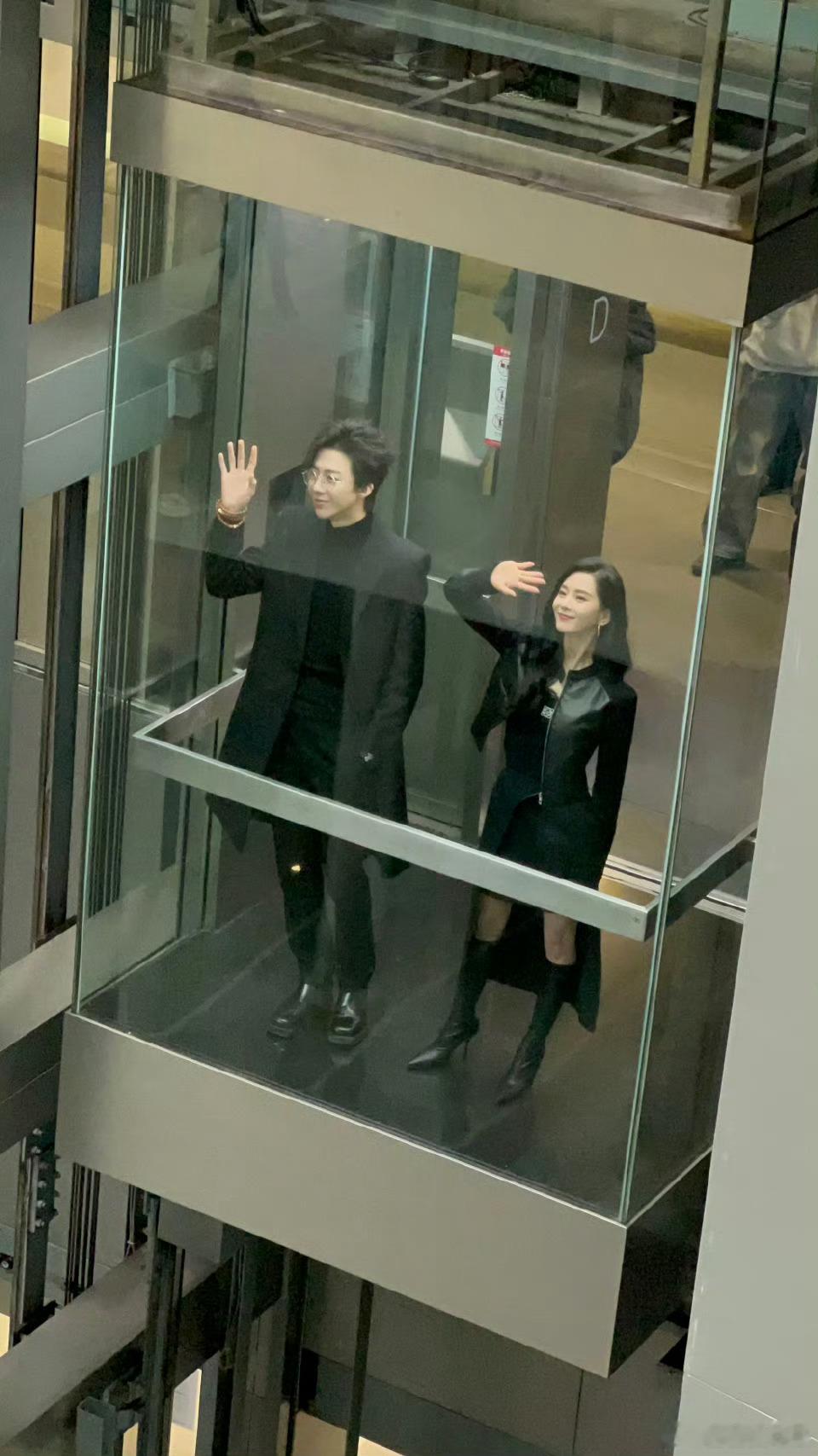 爱奇艺尖叫之夜阵容名单首发 大家都让一让！一念关山的刘诗诗刘宇宁来啦！ 