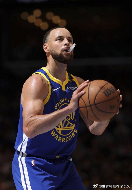 最后一投你们会交给谁？1库里  超远三分2科比 直接后仰跳投3乔丹 后仰跳投4杜