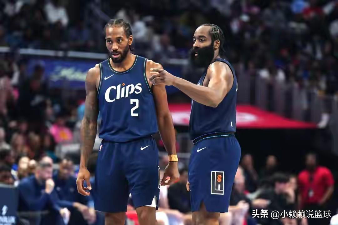 难以置信！除了小卡，快船队还有4份合同引质疑:
 
一，2019年休赛期，对于贝