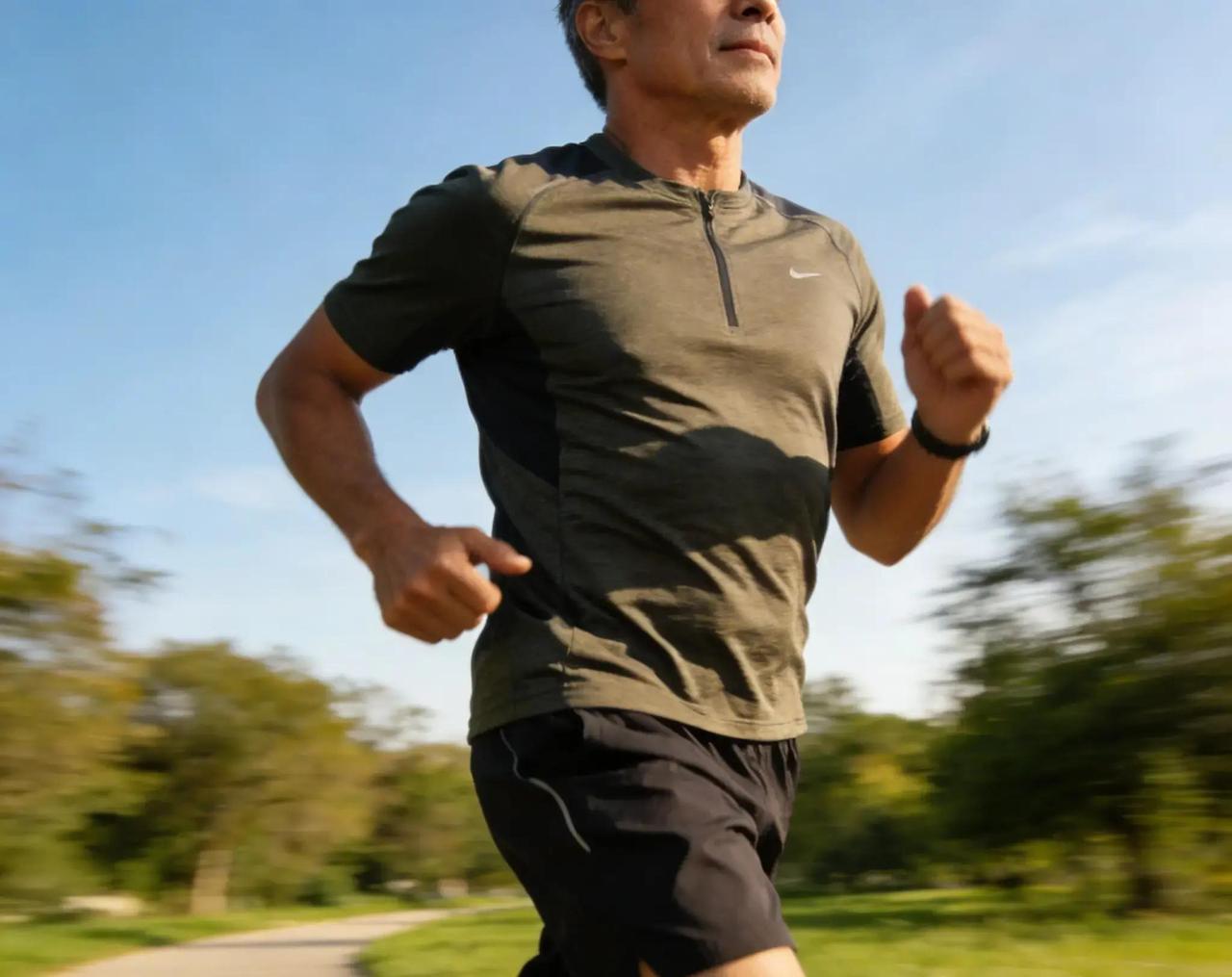 10年跑步1万公里，从未大伤停步超3天！身边跑友却两月内膝废跟断，为什么攀比配速