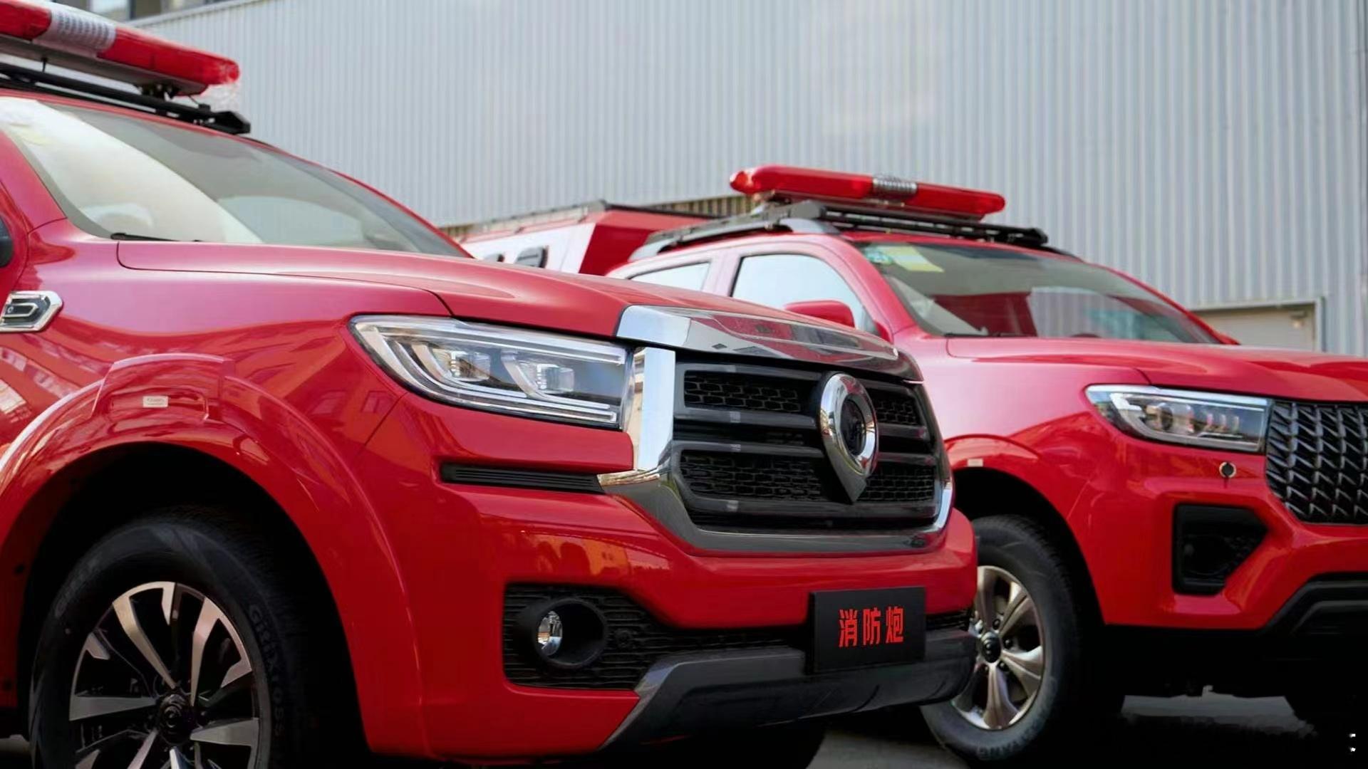 #全民消防 生命至上##我与汽车的日常# 全民消防日，长城炮要用实际行动为“蓝朋