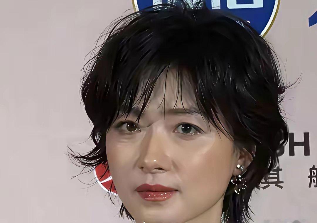 万茜没开美颜，没开滤镜，这就是她最真实的样子