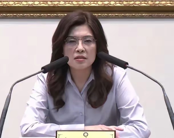国民党7月1日对外表态，“尊重并感谢美国各界人士对台海情势的关心。国民党立场始终