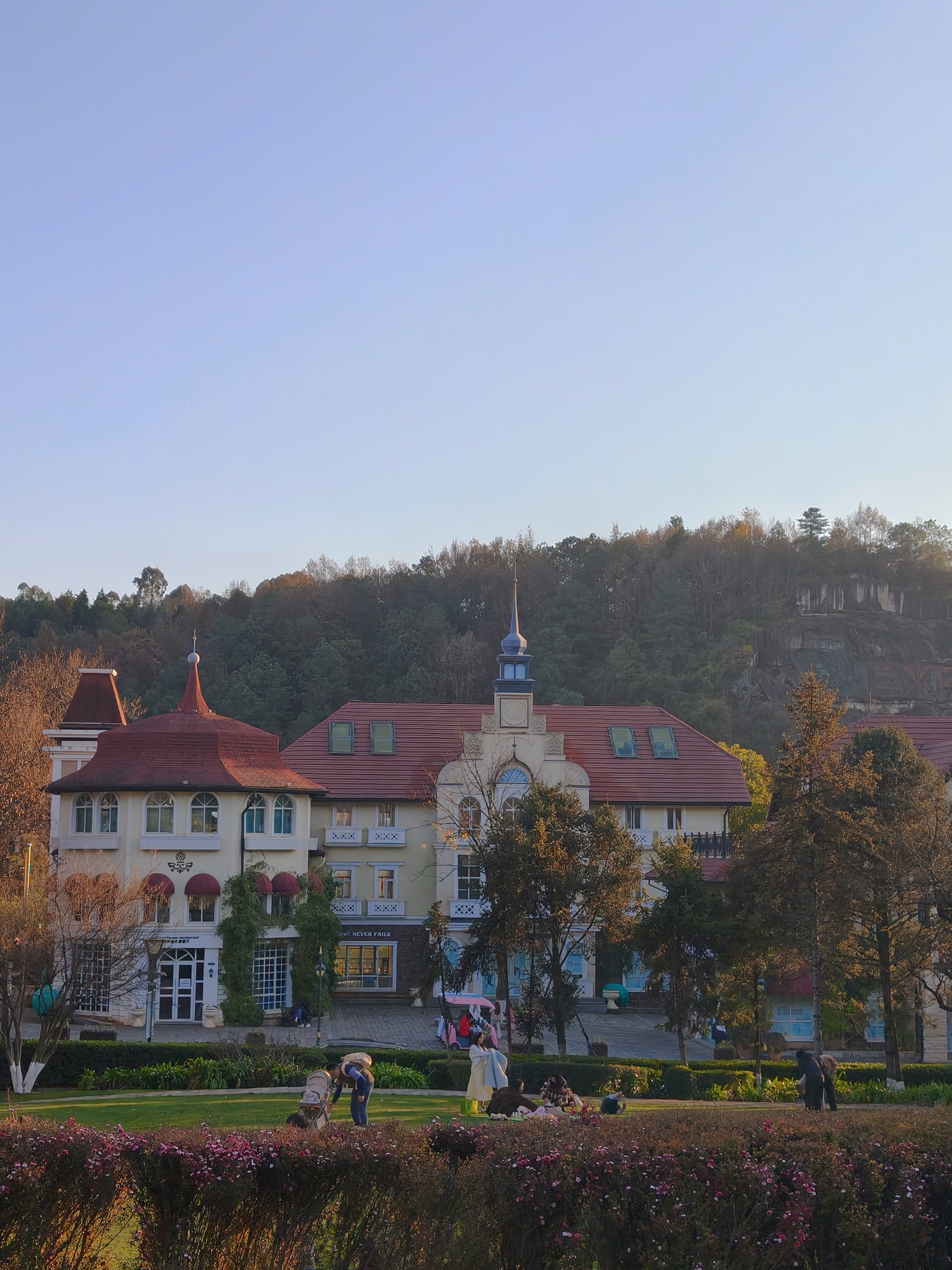 1999，昆明世界园艺博览会，上次进来逛还真是1999年，当时老爸带着我和奶奶来