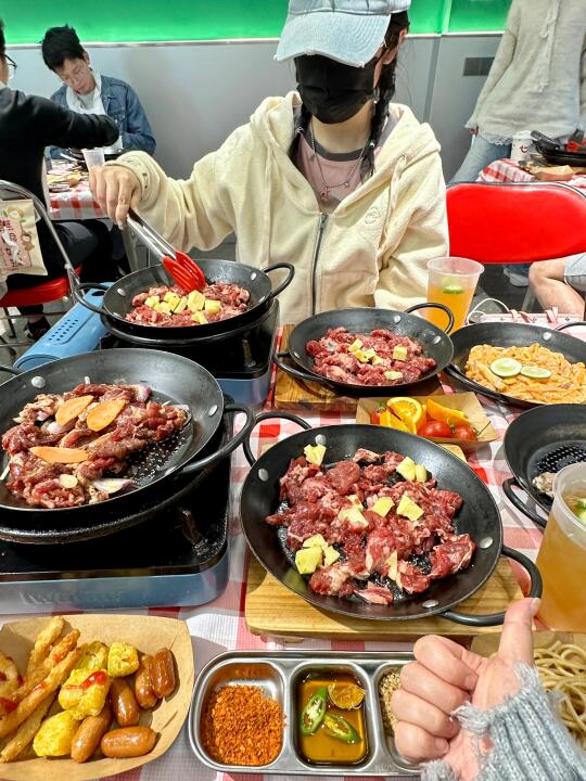两位数的牛肋条自助？打工人穷鬼快乐屋。。