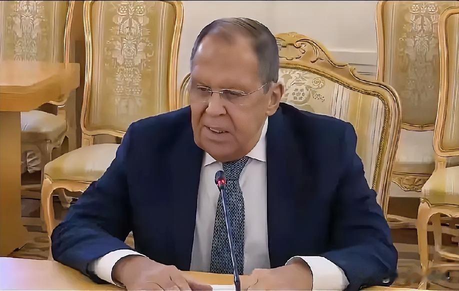 12月12日下午的最新消息速报，全都不容错过，第三条：俄外长怒批芬兰：成欧洲“仇