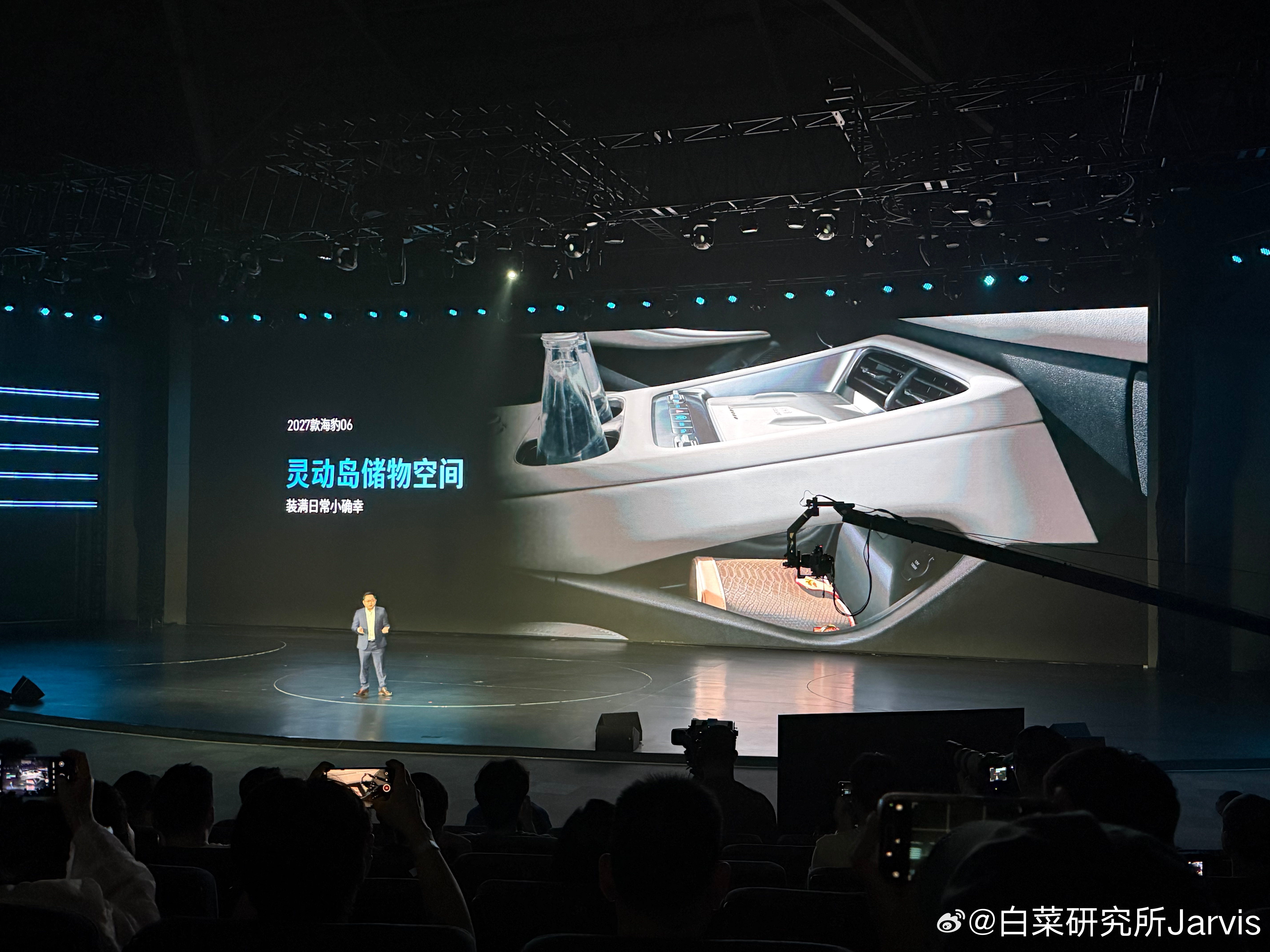 海豹06DM版纯电也能干到320了我不酸、我不酸。汽场全开2027款海豹06
