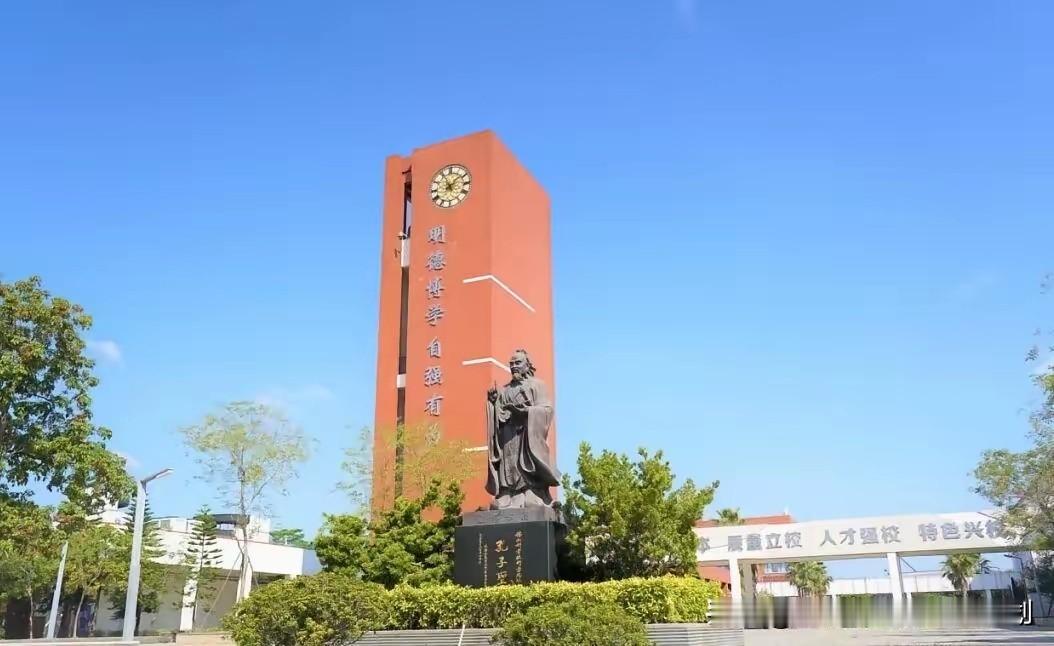 2024年佛山科技学院更名为佛山大学；2024年获得机械工程和畜牧学博士点；20