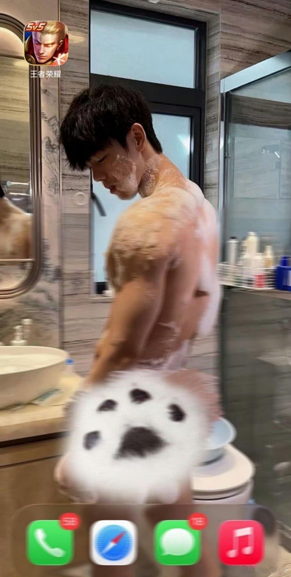 谁有这种无码的壁纸 ​​​