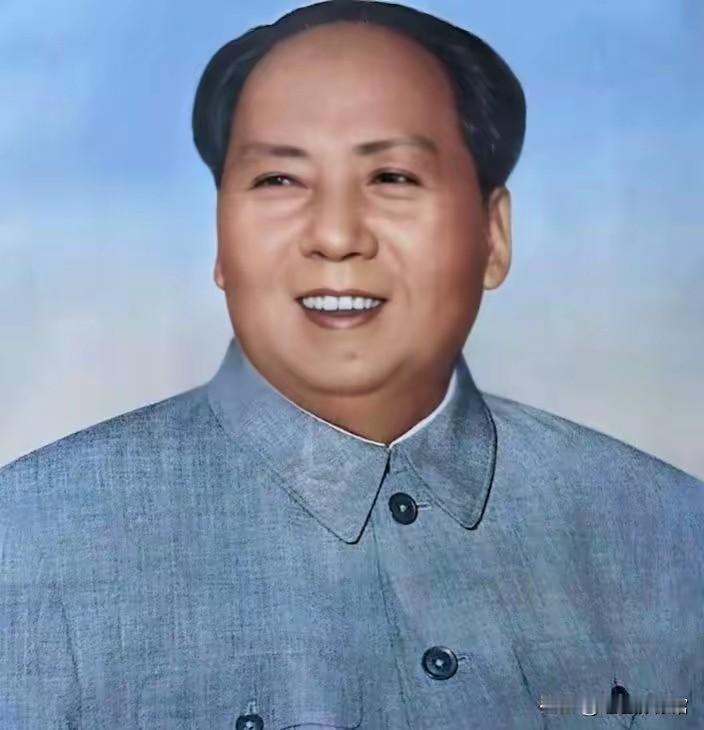 忠骨千秋昭日月，浩气长存贯九州。