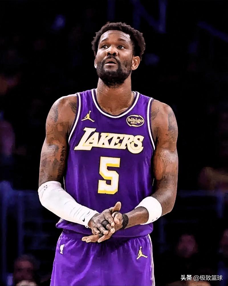 湖人状元中锋艾顿终于把心里话说出来了！

近日，艾顿在接受《纽约时报》采访时，终