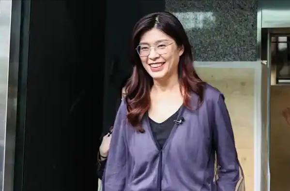 郑丽文公布第四波人事任命，朱立伦尴尬了，洪秀柱罕见喊话郑丽文

根据台媒最新消息