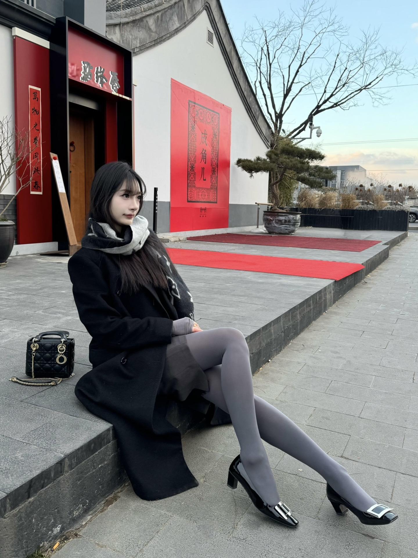 秋冬穿搭。黑大衣太好看了