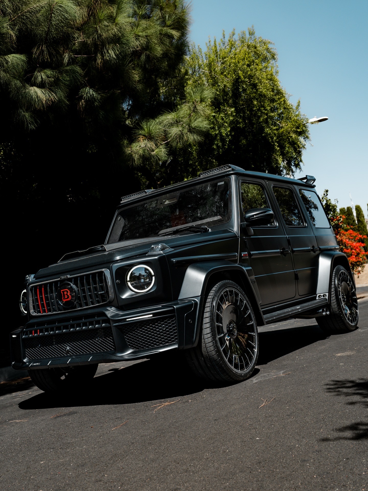 🔥 刚刚出厂——2025年Brabus G63！🔥车身采用Designo哑光