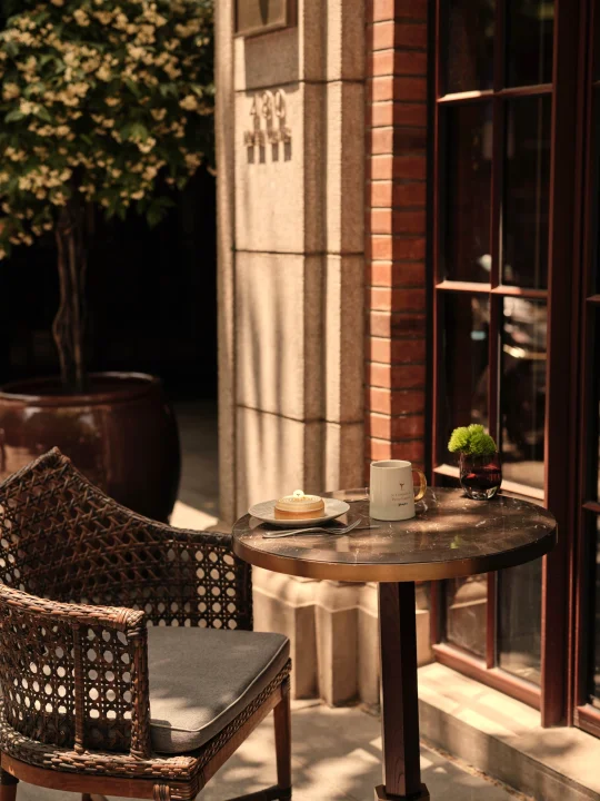 石库门光影间，循迹老上海